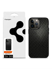 Spigen Mag Armor iPhone Cover