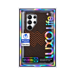OBtech Luco Life Samsung Galaxy S25 Ultra case with a brown carbon-fiber texture and integrated MagSafe technology.